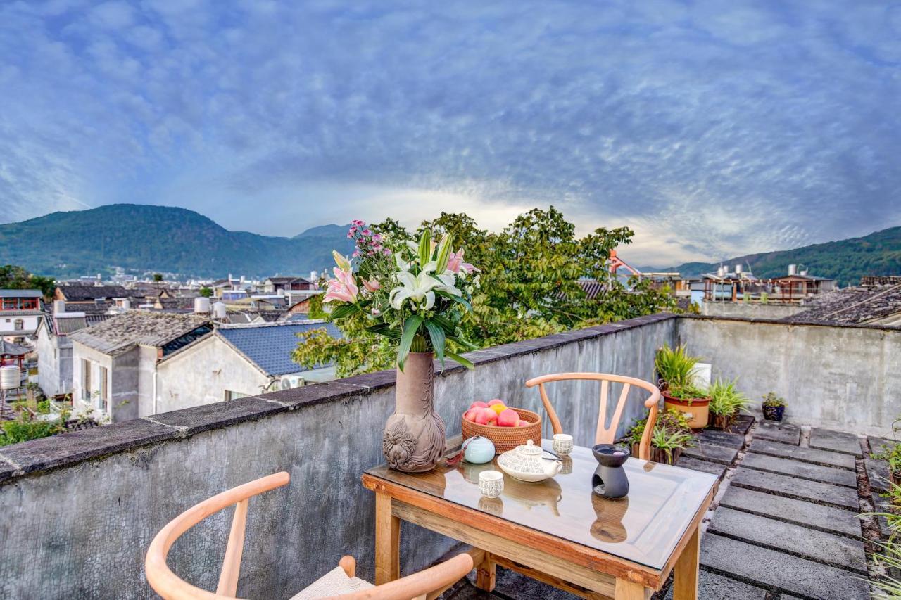Dream Bay Hotell Tengchong Exteriör bild