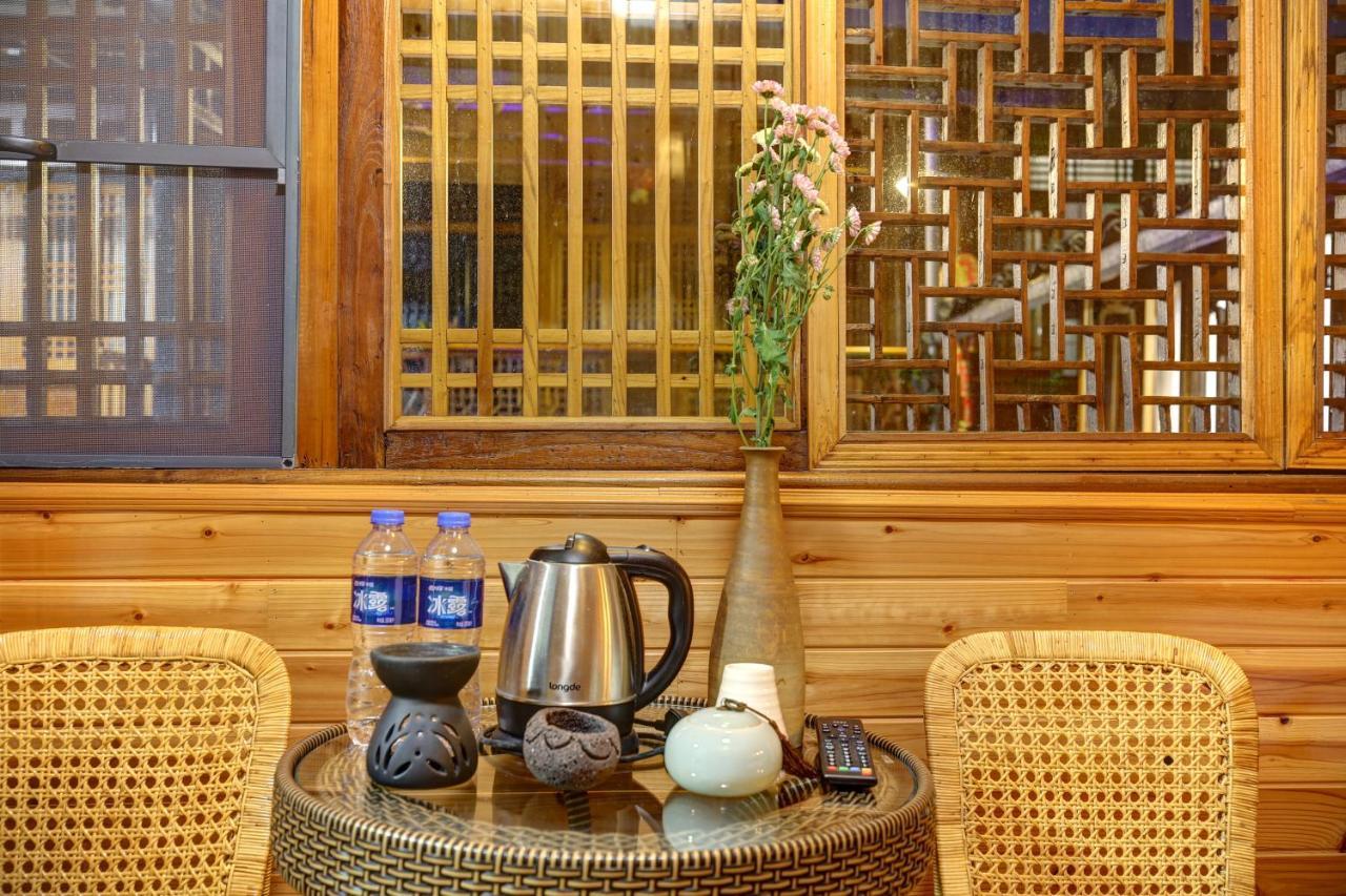 Dream Bay Hotell Tengchong Exteriör bild